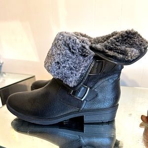 New Bare traps fur lined boots